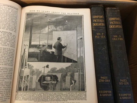Value of 1922-27 Compton's Picture Encyclopedia - photo inside the encyclopedia