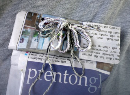 Newspaper Gift Bag - tie a bow