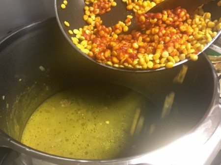 adding tomato paste to split peas