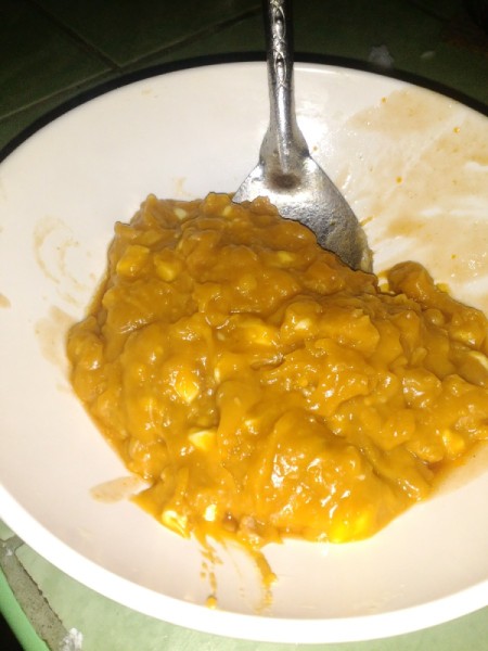 bean filling in bowl