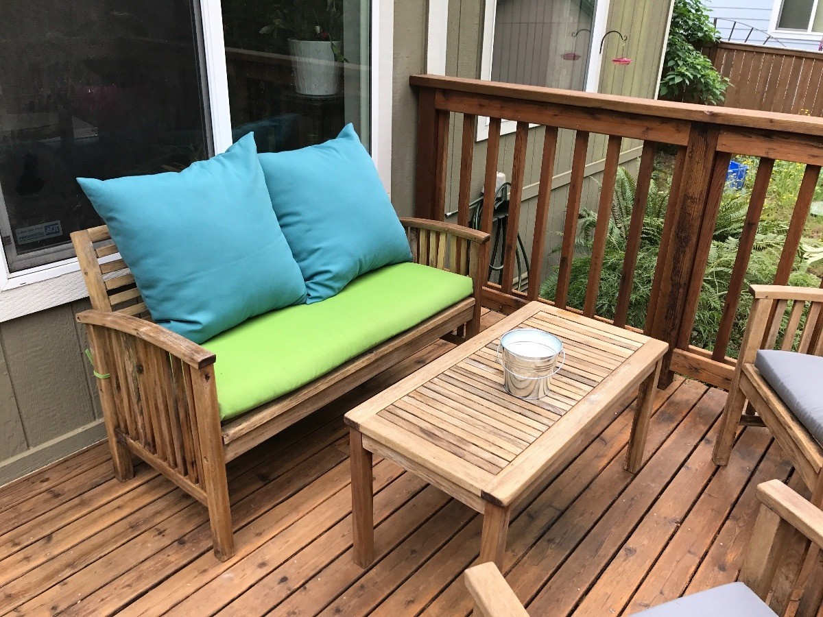 Refinishing Teak Outdoor Furniture | ThriftyFun