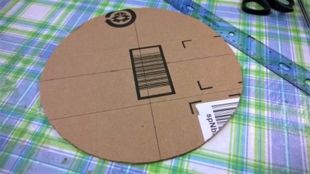 Spiral Yarn Photo Frames - cardboard circle