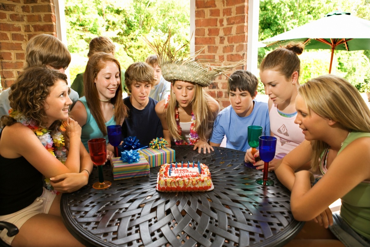 Inexpensive 14th Birthday Ideas? 