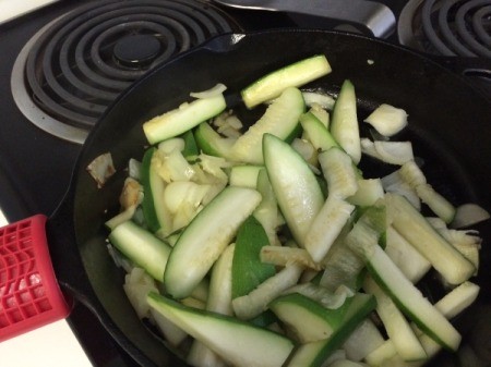 Zucchini in pan