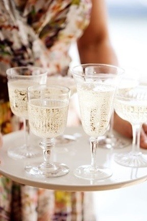bridal stores that serve champagne