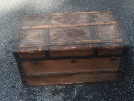 An old steamer trunk.