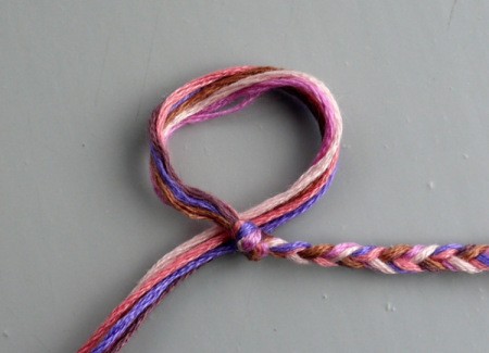Friendship Bracelet with Simple Sliding Knot