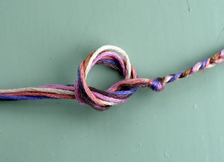 Friendship Bracelet with Simple Sliding Knot