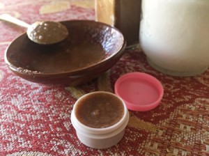 Homemade Plumping Lip Exfoliator