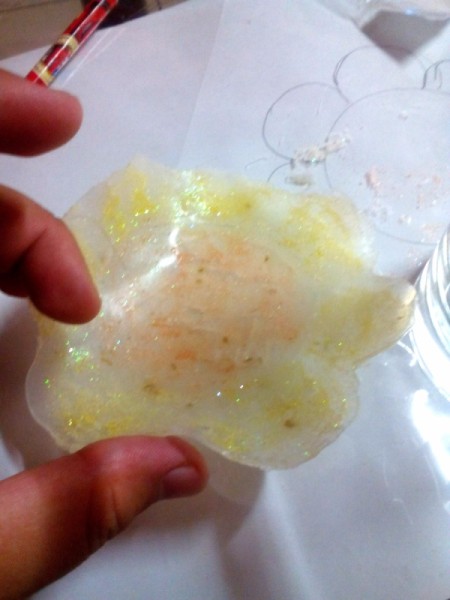 Glittered Glass Coaster Made from Hot Glue - remove acetate or paper