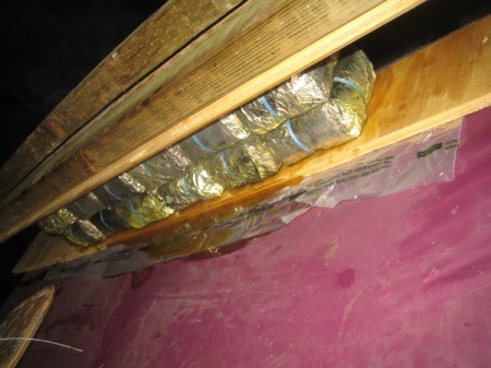 cooling and draining sticky rice cakes