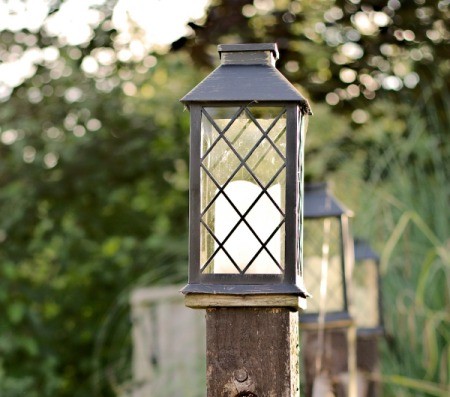 Using Solar Yard Lights | ThriftyFun