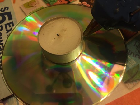 Pistachio Shell Flowers and Candle Holder - place candle in center of CD to determine space