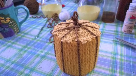 Funky Punky Autumn Decoration - closeup of finished pumpkin with brown chains in place and stem