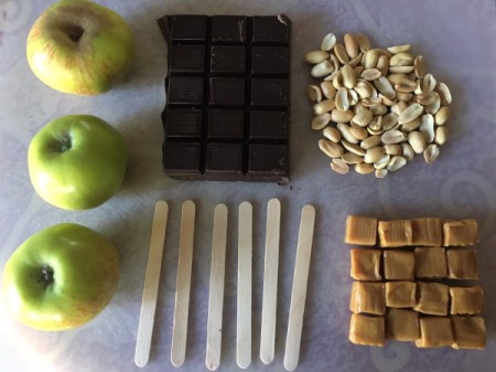 Caramel Apple Slice Pops ingredients