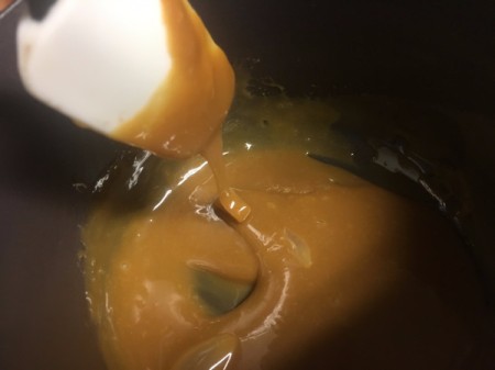 mixing caramel in pan