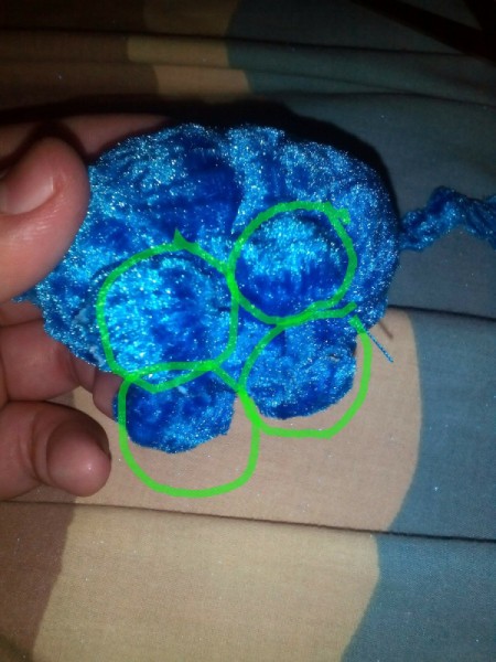 Furry Key Chain - glue the four small balls on the underside of the large one (side with the gathered fabric)