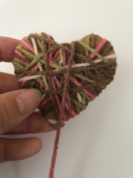 Yarn Heart Garland Decoration