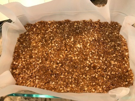 baked Berry and Mango Breakfast Bars