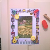 A finished magnetic picture frame.