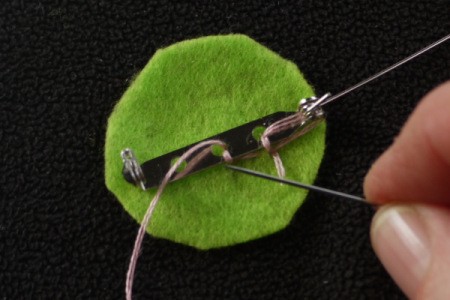 Felt Flower Brooch - stitch the brooch pin to the felt circle