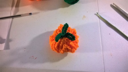 Crochet Yarn Pumpkins - leaves attached to pumpkin