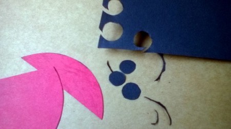 Recycled Metal Lid Ladybird (Ladybug) Wall Decoration - cut small circles of black cardstock for the spots