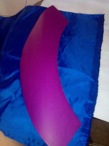 DIY Turkish Fez - stick paper down to cloth