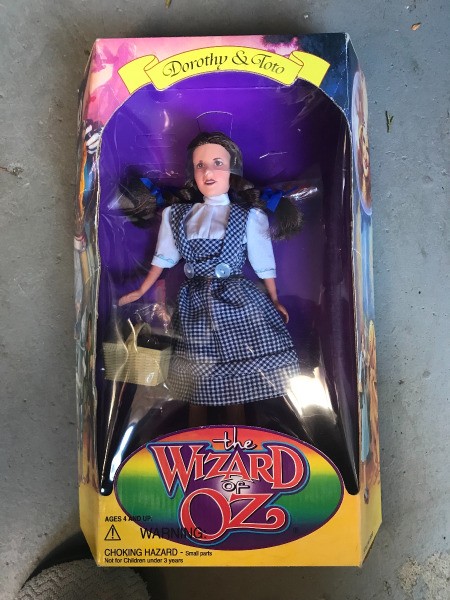Value of Collectible Dolls and Figurines - Dorothy figurine from Wizard of Oz