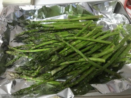 Asparagus on foil to roast