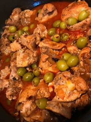 Chicken with Green Olives in pan