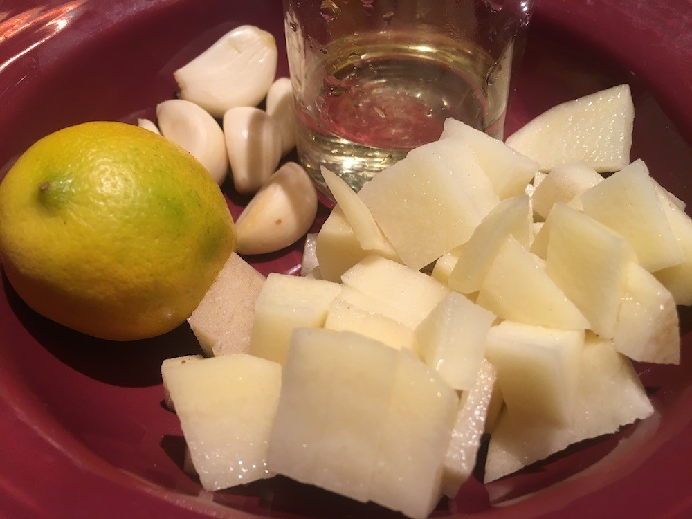 Creamy Mediterranean Garlic Sauce ThriftyFun