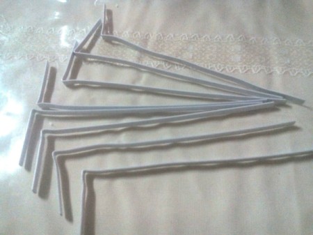 Decorative Recycled Drinking Glass Stand - repeat with the other 7 fasteners