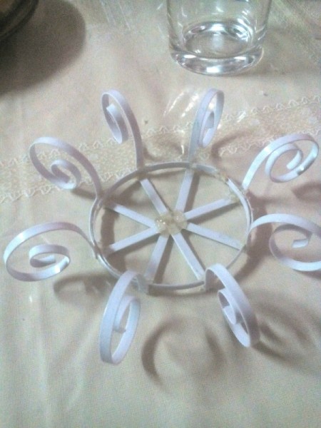 Decorative Recycled Drinking Glass Stand - done