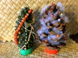 Christmas Pinecones - decorated pinecones