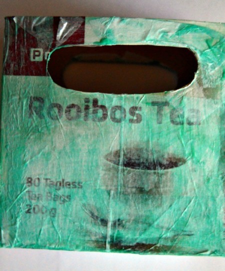 Vintage Star-Studded Christmas Gift Box - adhere strips of tissue paper to outside of the box with a mixture of green paint and Modge Podge, let dry or use a hair dryer