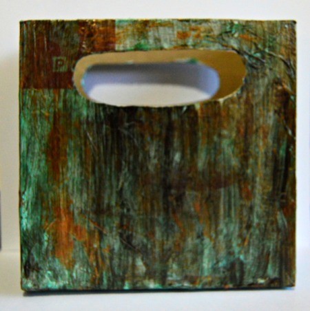 Vintage Star-Studded Christmas Gift Box - add an uneven wash of the bronze rub. Add bronze ink to the paint and Modge Podge mix and add an uneven wash, allow to dry.