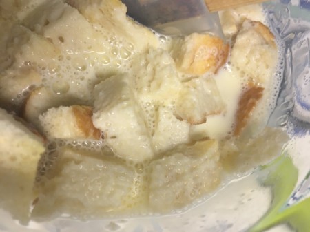 bread absorbing milk and egg