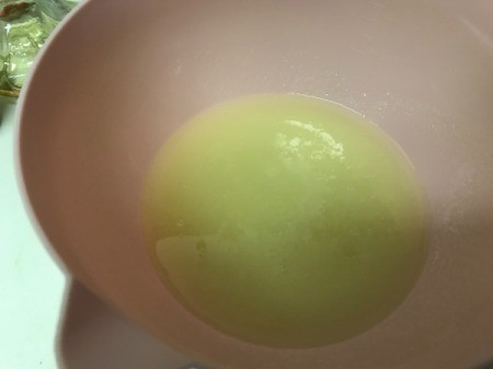 mixing wet ingredients