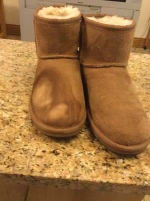 Fixing Faded UGG Boots | ThriftyFun