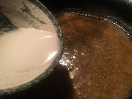 thickening gravy