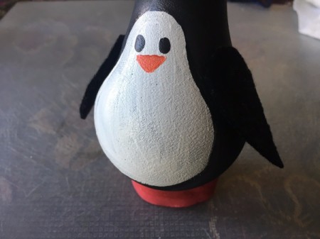 Upcycled Light Bulb Penguin - attach the flippers with glue