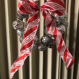 Christmas Ornaments Wreath - finished wreath with candy cane striped ribbon and silver ornaments hanging