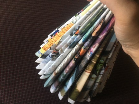 Magazine Christmas Tree - fluff up pages