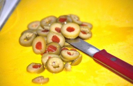 sliced olives