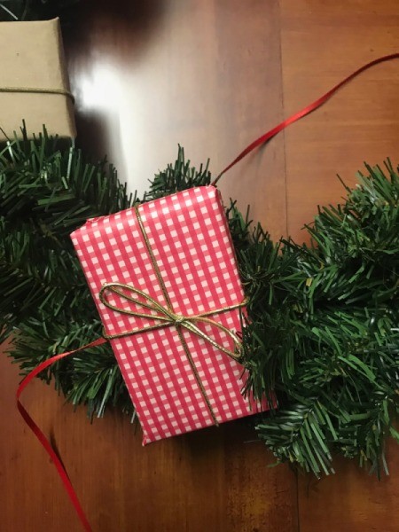Present Wreath - tie it on the back side of the wreath