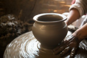 Potter's Wheel with a pot.