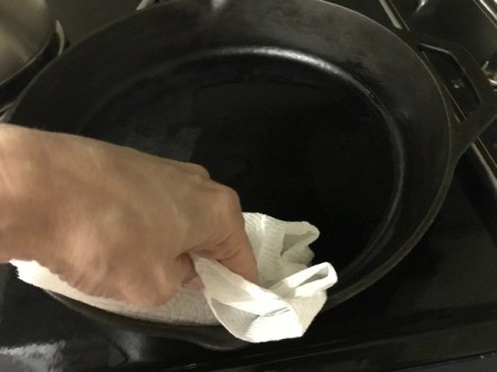 Seasoning a Cast Iron
Pan with Crisco.