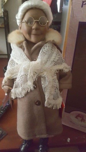 Value of Porcelain Dolls - elderly female doll
