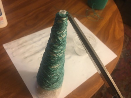 Mini String Christmas Tree - when satisfied with the look cut string and tuck in this end